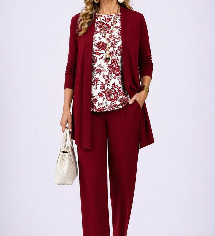 Elsera – Elegant three-piece set in a classic style