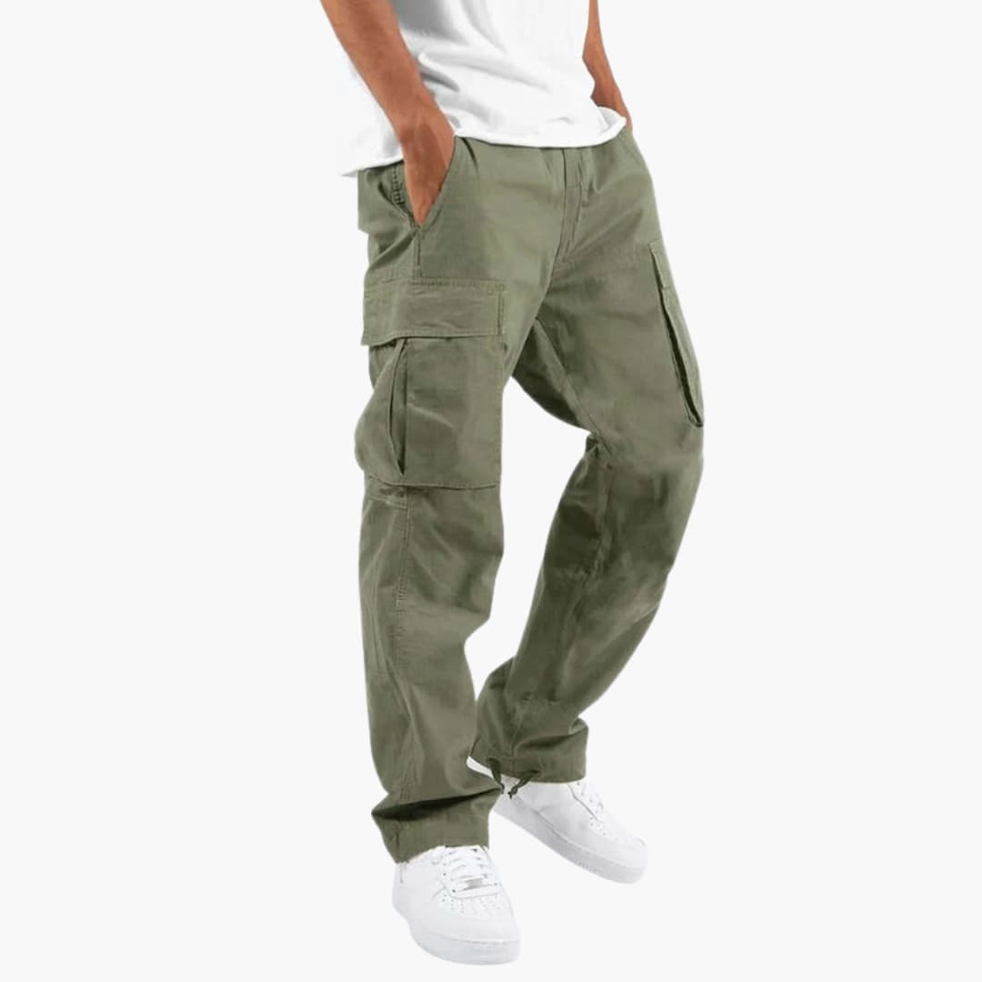 Men's cargo pants with elastic waistband and flap pockets
