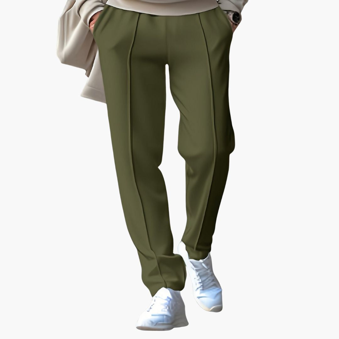Men's pants with side pockets and elastic waistband