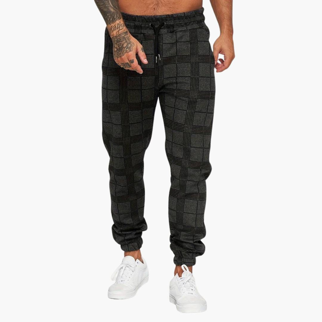 Men's checkered jogger pants with side pockets