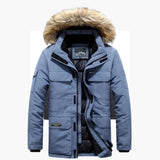 Men's parka with hood and zipper closure