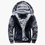 Men's hooded jacket with zip closure and front pockets