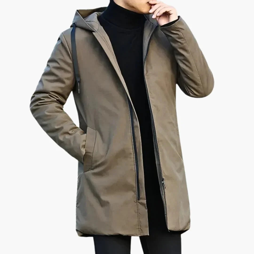 Men's hooded jacket with zipper and side pockets