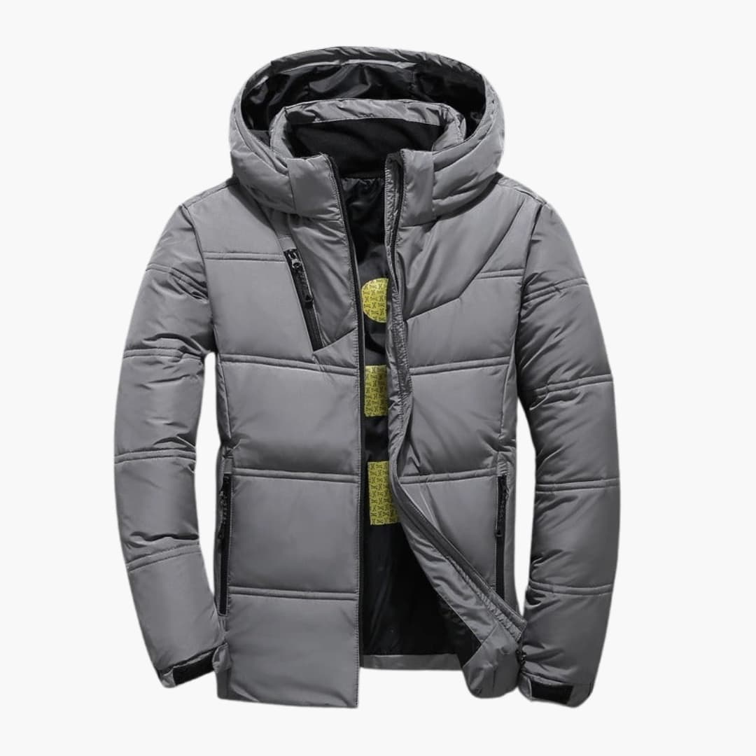 Men's winter jacket with hood and zippered pockets