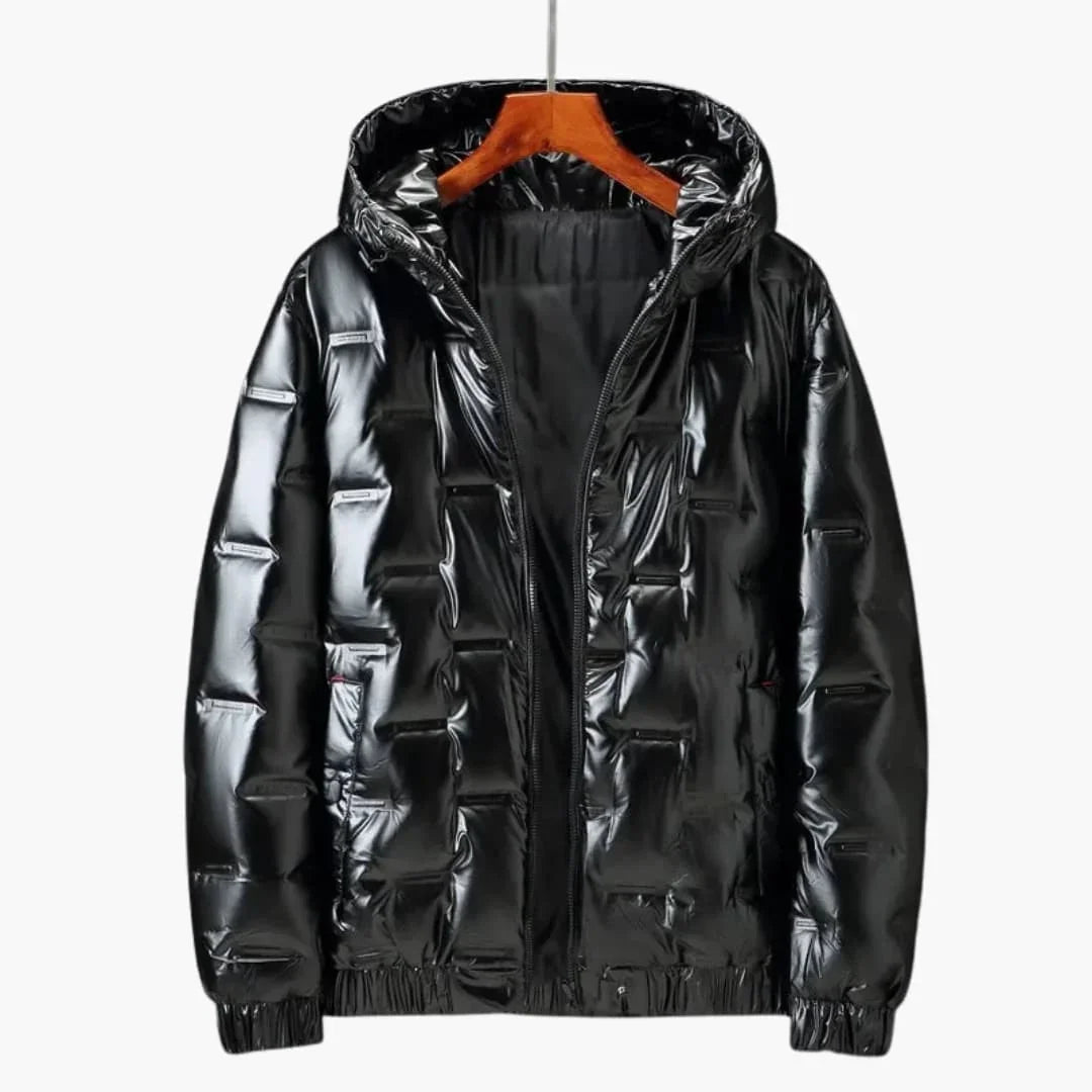 Men's jacket with hood and zipper closure