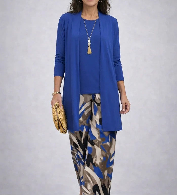 Elsera – Elegant three-piece set in a classic style